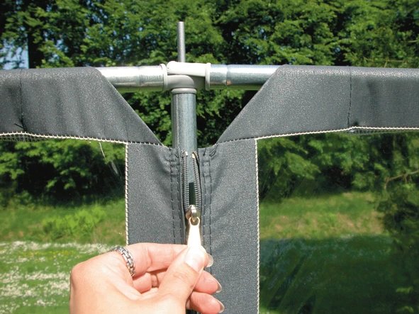 Isabella Windschutz Flex Grey Basic 460x140cm 5 Isabella Windschutz Flex Grey Basic 460x140cm – Bild 3